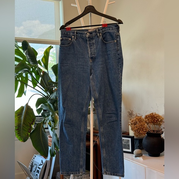 Everlane High Rise Cheeky Straight Jean - Picture 1 of 4